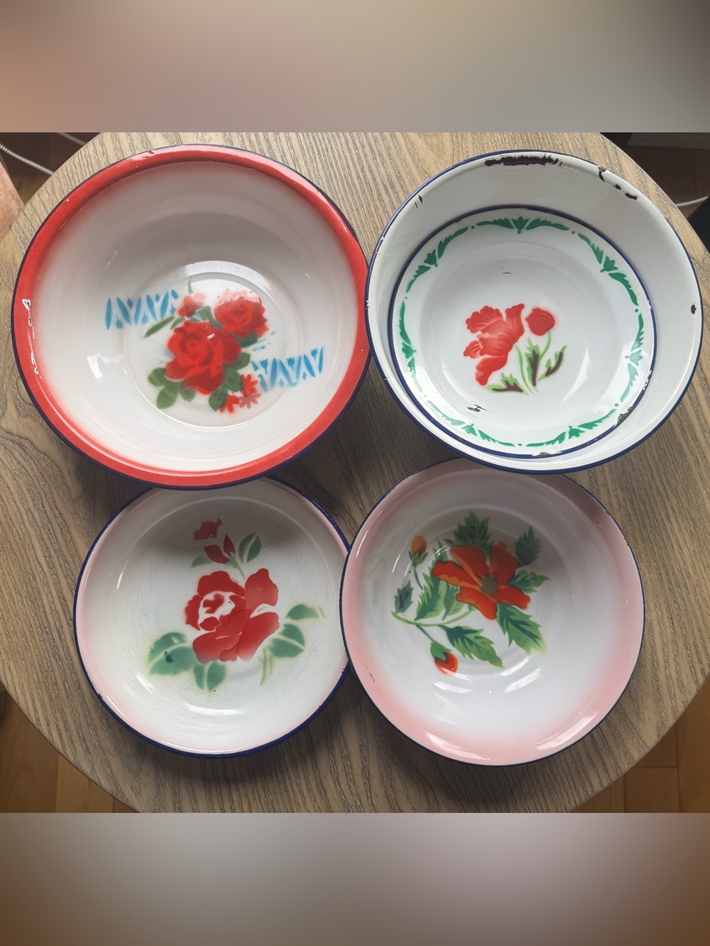 🌹Vintage Enamel Serving Bowl Set - Set of 5🌹